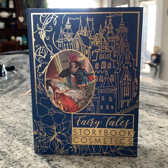 STORYBOOK COSMETICS Brand New Little Briar Rose Eyeshadow Palette - Picture 6 of 7